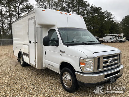 Ford E350 Cutaway 2013