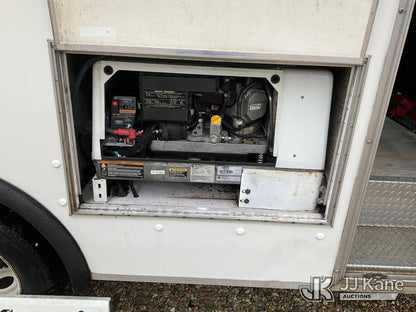 Ford E350 Cutaway 2013